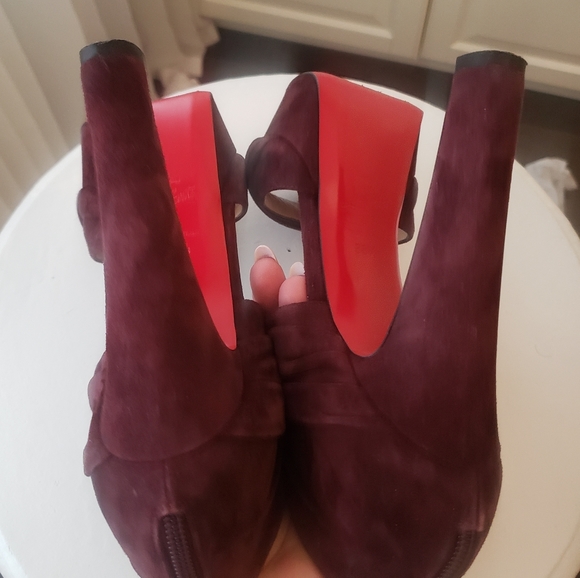 ❤️❤️ SOLD ❤️❤ Christian Louboutin Applique 140 Veau Plump Velour - Picture 9 of 11